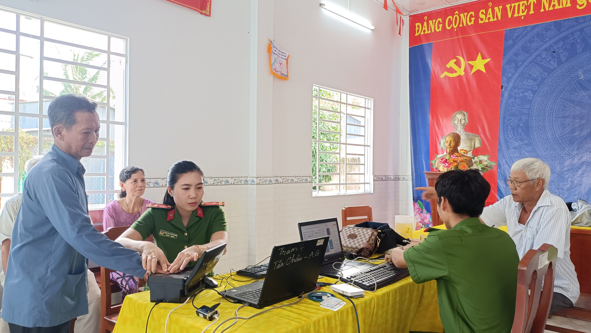 hỗ trợ tài khoản định danh điện tử